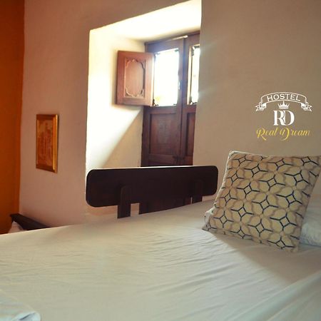 Real Dream Hostel San Gil Bagian luar foto