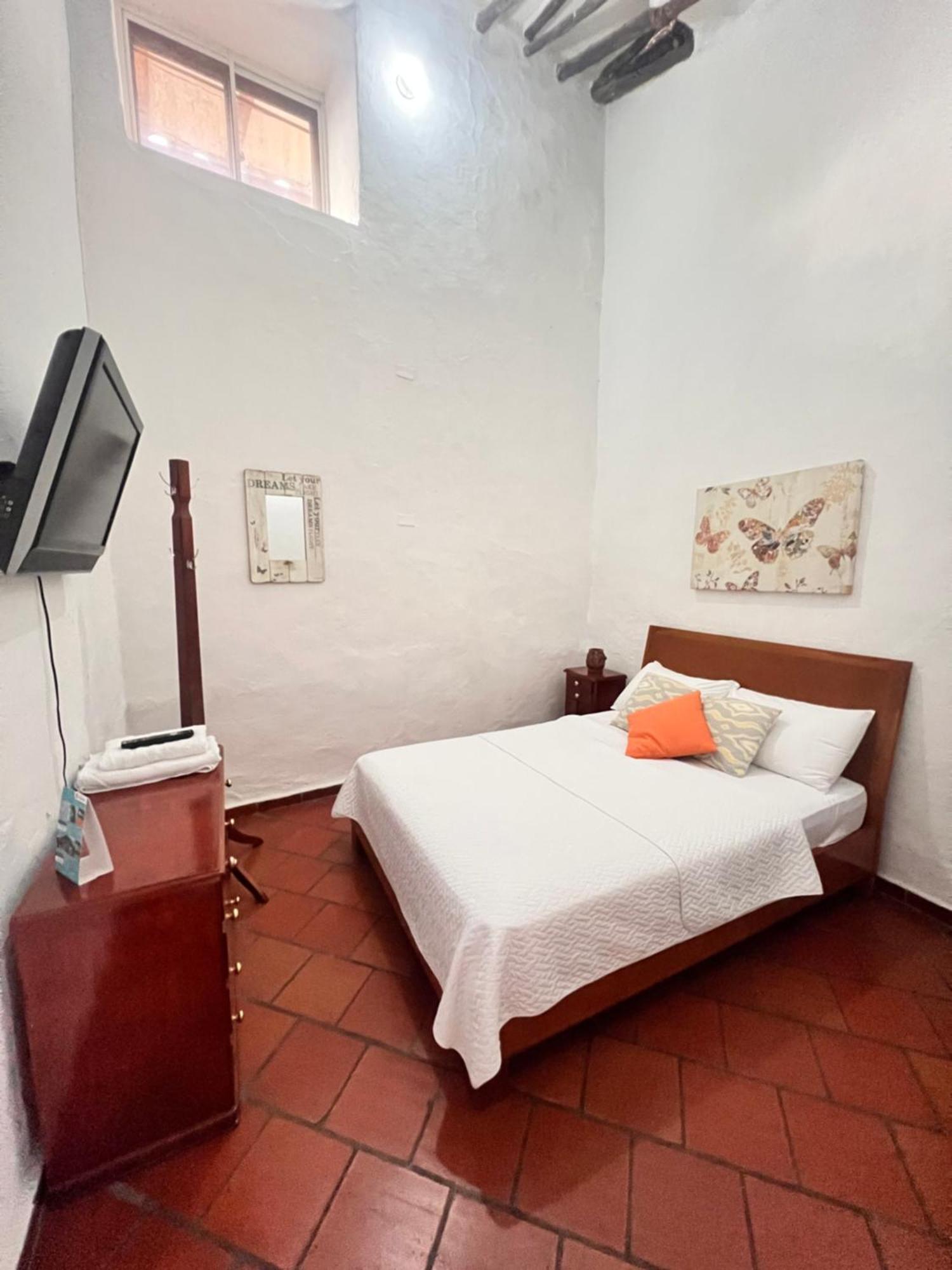 Real Dream Hostel San Gil Bagian luar foto