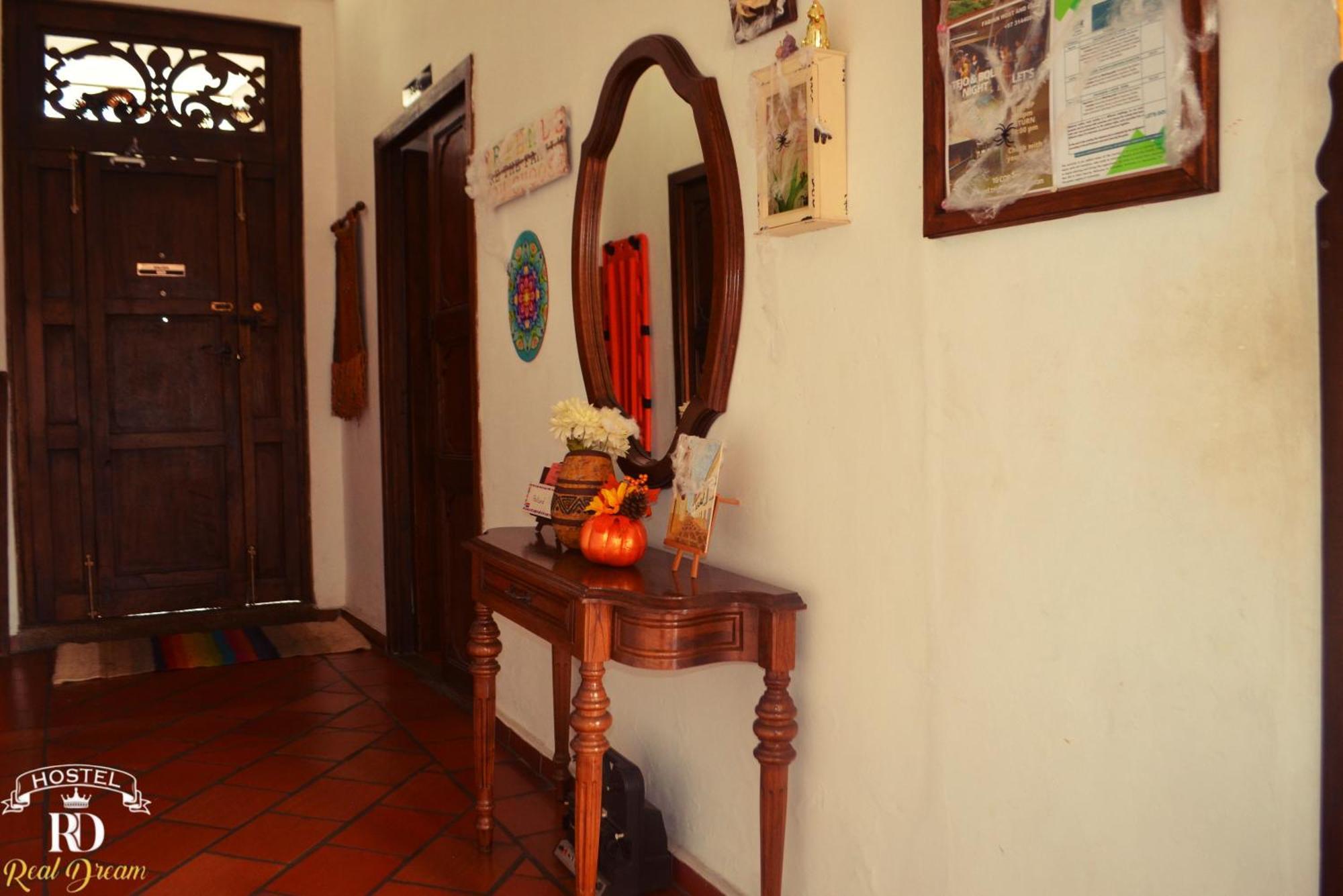 Real Dream Hostel San Gil Bagian luar foto