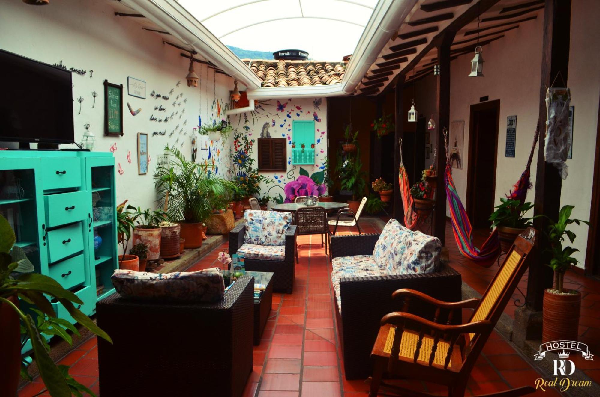 Real Dream Hostel San Gil Bagian luar foto
